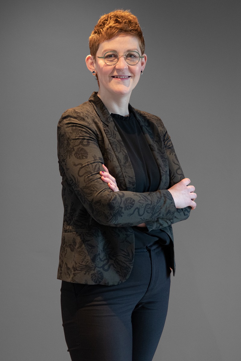 Maître Laetitia Lapraille - Huissier de justice en Province de Luxembourg pour l'Etude Lapraille et Associés - Résidence d'Arlon